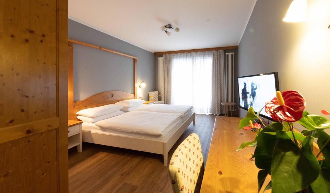Hotel Hellweger Campo Tures Eksteriør bilde